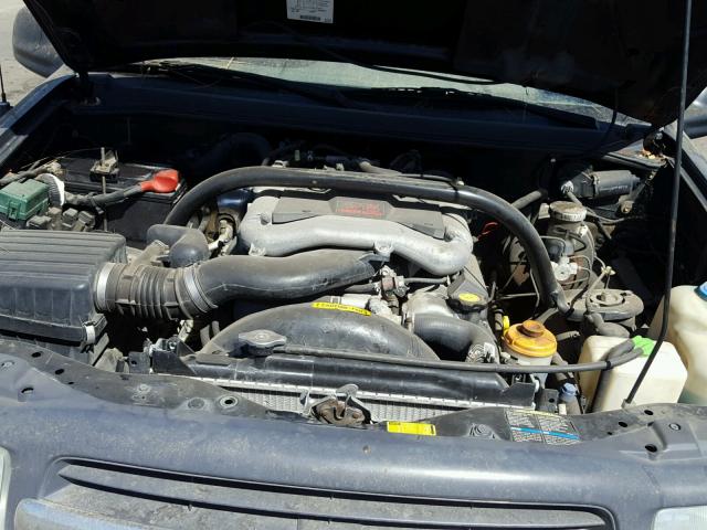 2CNBJ734526903425 - 2002 CHEVROLET TRACKER ZR BLACK photo 7