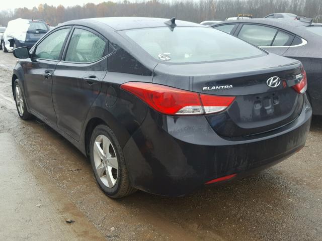 5NPDH4AE6BH015104 - 2011 HYUNDAI ELANTRA BLACK photo 3