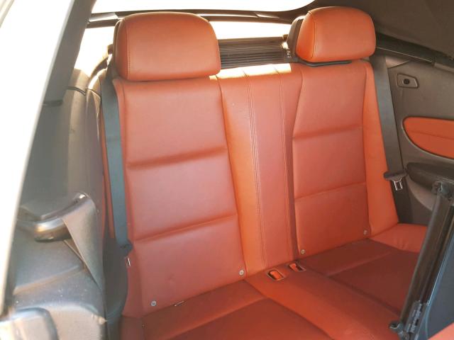 WBAUN7C57BVM24748 - 2011 BMW 135 I Biały zdjęcie 6