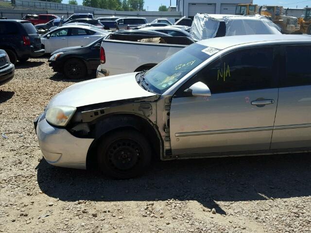 1G1ZT68N17F257752 - 2007 CHEVROLET MALIBU MAX SILVER photo 9