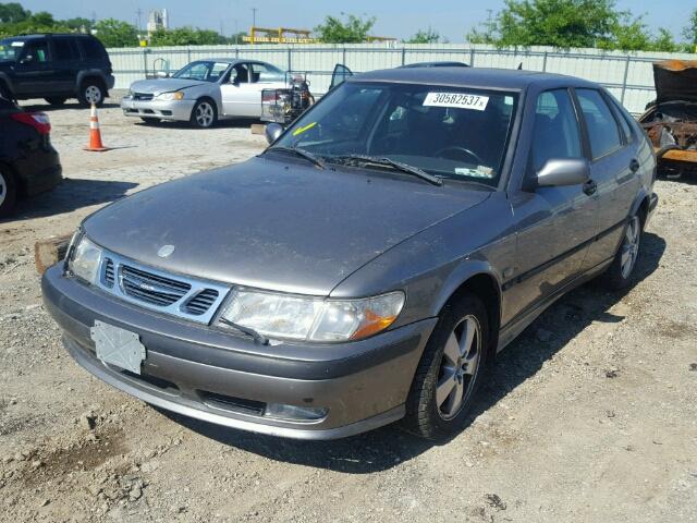 YS3DF58K022018727 - 2002 SAAB 9-3 SE TAN photo 2