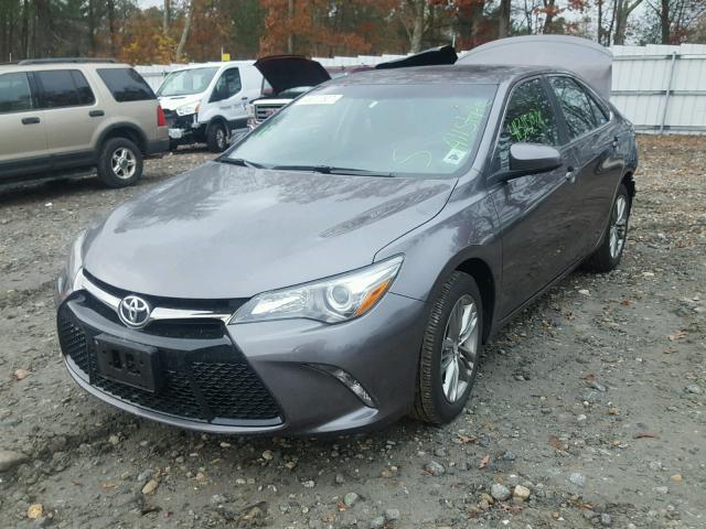 4T1BF1FK4GU148933 - 2016 TOYOTA CAMRY LE CHARCOAL photo 2