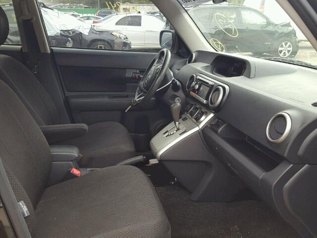 JTLZE4FE8A1104318 - 2010 TOYOTA SCION XB Қара фото 5