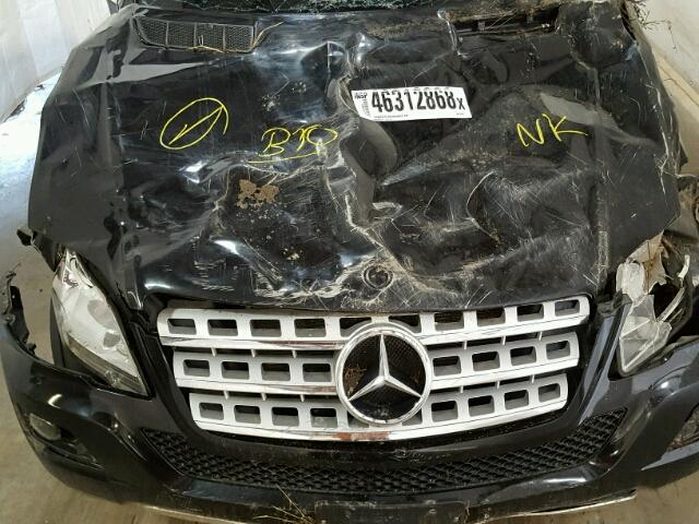 4JGBB8GB5AA543201 - 2010 MERCEDES-BENZ ML 350 4MA BLACK photo 7