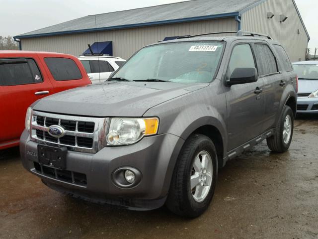 1FMCU03729KA43097 - 2009 FORD ESCAPE XLT GRAY photo 2