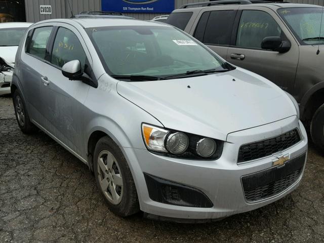 1G1JA6SG8D4207810 - 2013 CHEVROLET SONIC SILVER photo 1