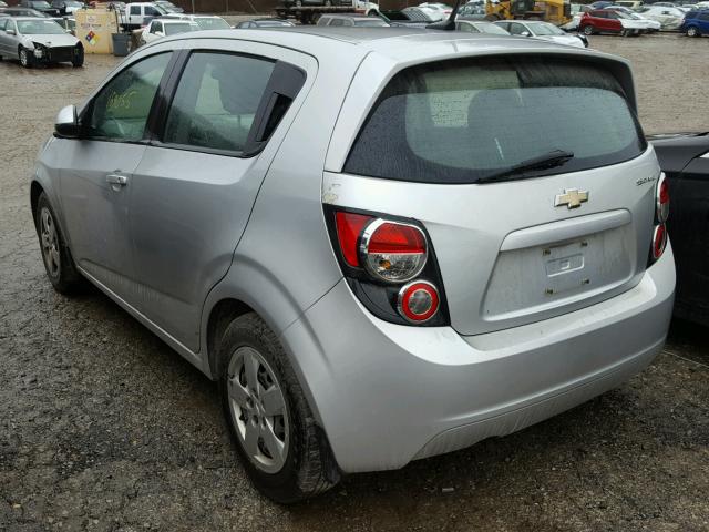 1G1JA6SG8D4207810 - 2013 CHEVROLET SONIC SILVER photo 3