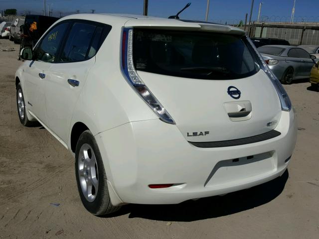 JN1AZ0CP1BT008986 - 2011 NISSAN LEAF SV WHITE photo 3