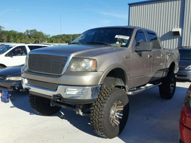 1FTPW14585KF08558 - 2005 FORD F150 GOLD photo 2