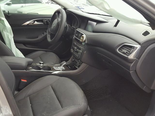 SJKCH5CR5HA022642 - 2017 INFINITI QX30 BASE SILVER photo 5