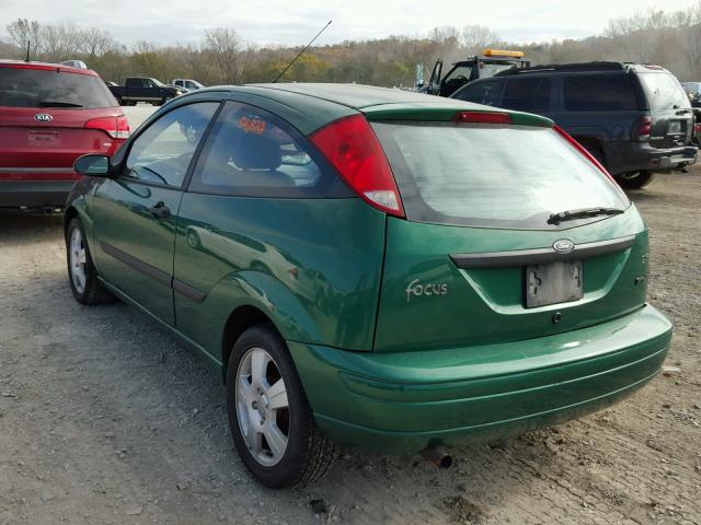 3FAFP31313R124630 - 2003 FORD FOCUS ZX3 GREEN photo 3