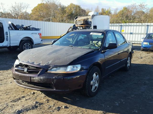 1HGCG1656XA012418 - 1999 HONDA ACCORD EX MAROON photo 2