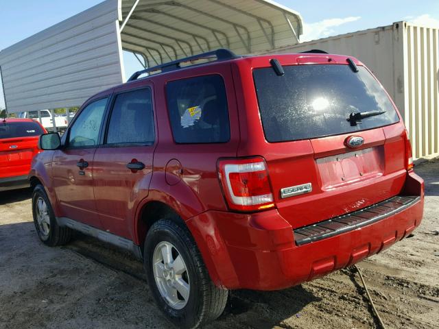 1FMCU03G89KB86894 - 2009 FORD ESCAPE RED photo 3