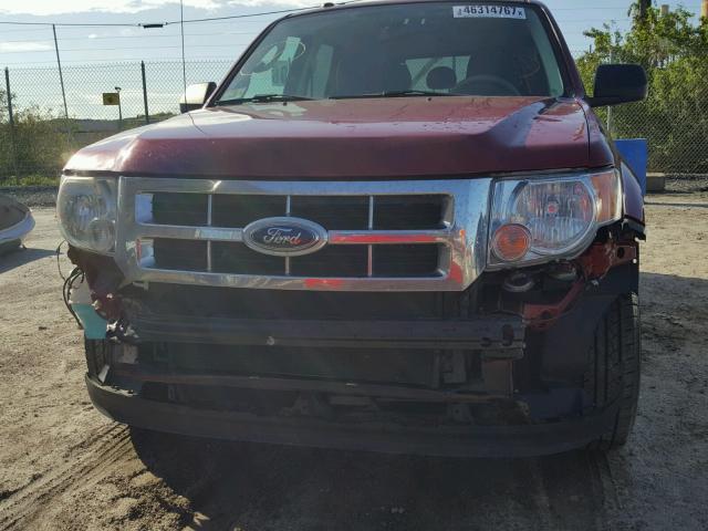 1FMCU03G89KB86894 - 2009 FORD ESCAPE RED photo 9