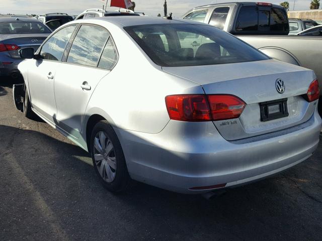 3VWD17AJ8EM428690 - 2014 VOLKSWAGEN JETTA SE SILVER photo 3