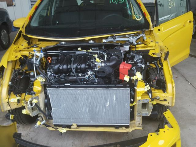 3HGGK5H45JM703252 - 2018 HONDA FIT LX أصفر صورة 7