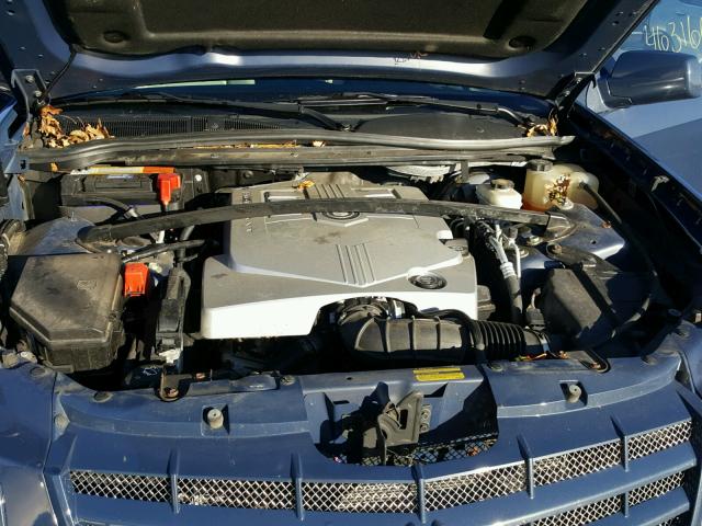 1GYEE437190121828 - 2009 CADILLAC SRX BLUE photo 7