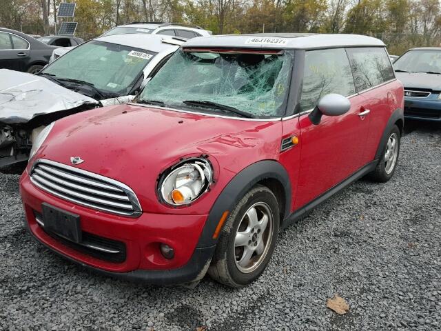 WMWZF3C55BTX81921 - 2011 MINI COOPER CLU RED photo 2