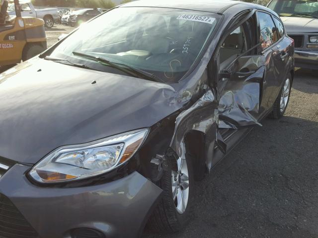 1FADP3K24EL144434 - 2014 FORD FOCUS SE CHARCOAL photo 10