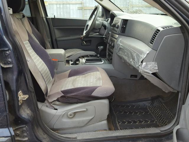 1J4GR48K15C708906 - 2005 JEEP GRAND CHER BLUE photo 5