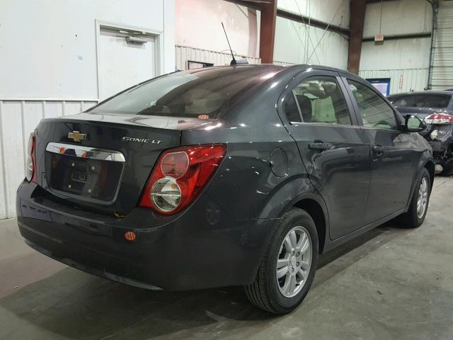 1G1JC5SH9G4167951 - 2016 CHEVROLET SONIC LT GRAY photo 4