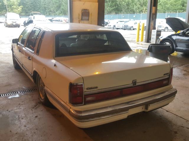 1LNLM81F5LY739286 - 1990 LINCOLN TOWN CAR WHITE photo 3