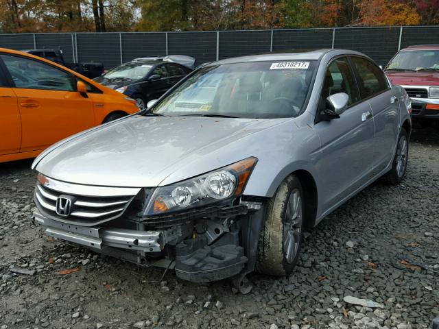 1HGCP3F89CA042707 - 2012 HONDA ACCORD EXL SILVER photo 2