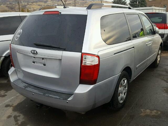 KNDMG4C35A6335280 - 2010 KIA SEDONA SILVER photo 4