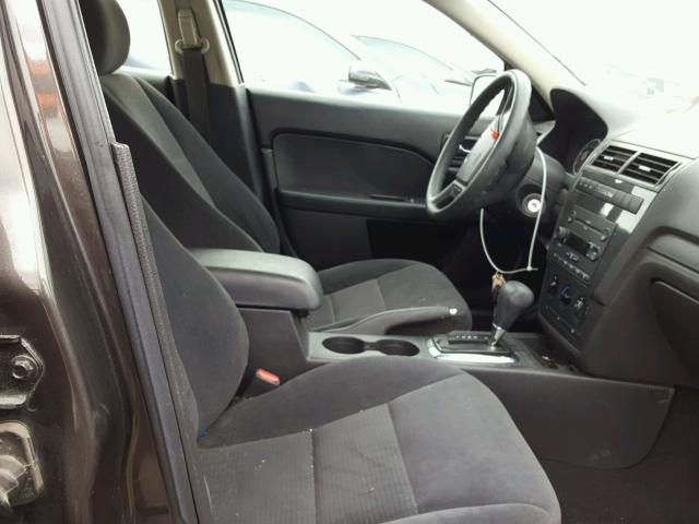 3FAFP07Z76R142483 - 2006 FORD FUSION SE GRAY photo 5