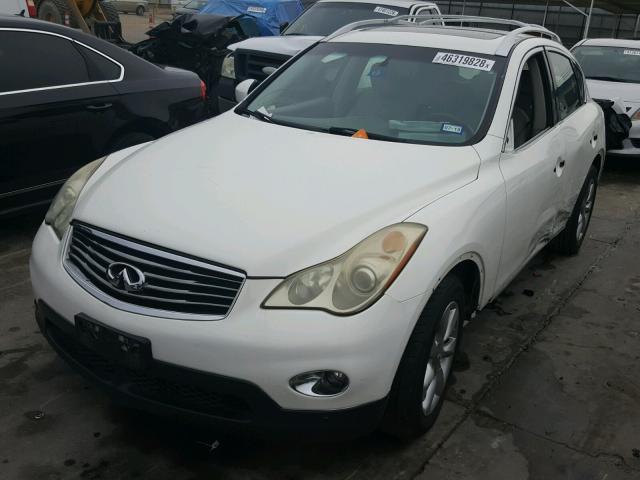 JNKAJ09E68M305618 - 2008 INFINITI EX35 BASE WHITE photo 2