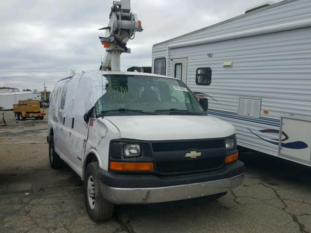 1GCHG35U461189024 - 2006 CHEVROLET EXPRESS G3 WHITE photo 1