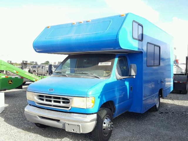 1FDKE30S0VHC05397 - 1997 FORD ECONOLINE BLUE photo 2