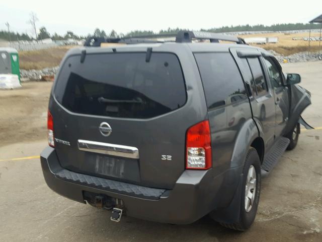 5N1AR18W95C721072 - 2005 NISSAN PATHFINDER GRAY photo 4