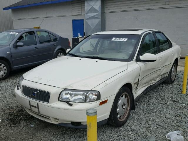 YV1TS92D831297815 - 2003 VOLVO S80 WHITE photo 2