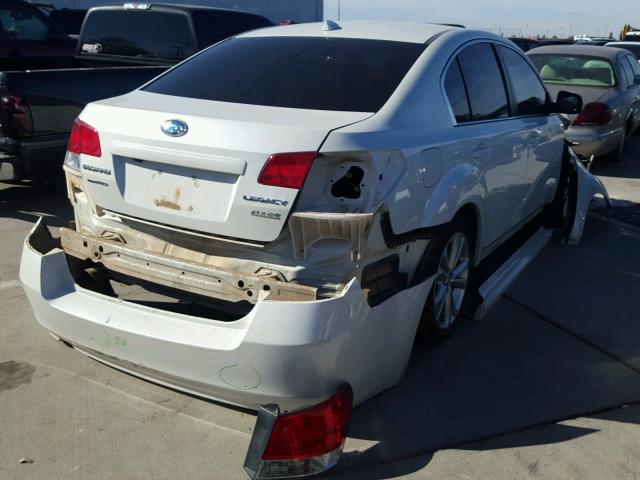 4S3BMBL67D3032988 - 2013 SUBARU LEGACY 2.5 WHITE photo 4