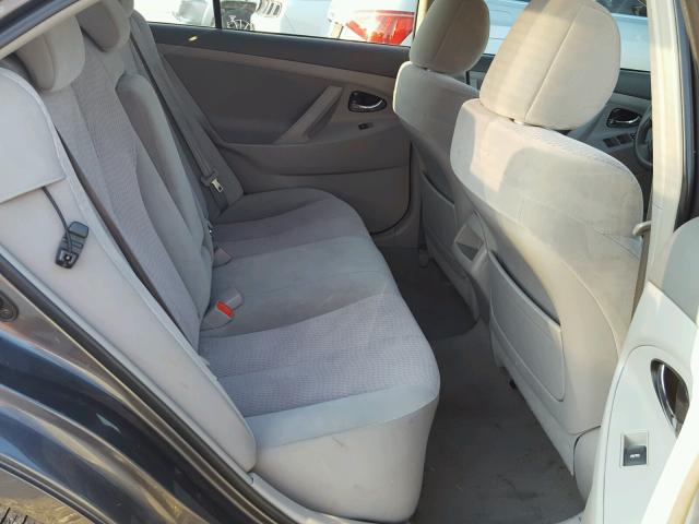 4T4BF3EK2BR136727 - 2011 TOYOTA CAMRY BASE GRAY photo 6