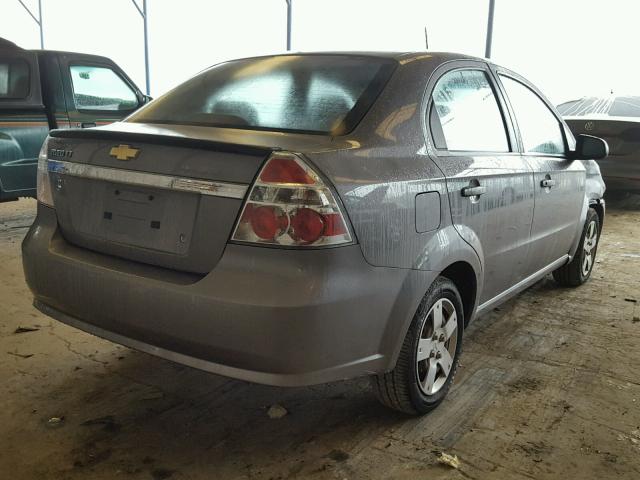 KL1TD5DE5AB050880 - 2010 CHEVROLET AVEO LS GRAY photo 4