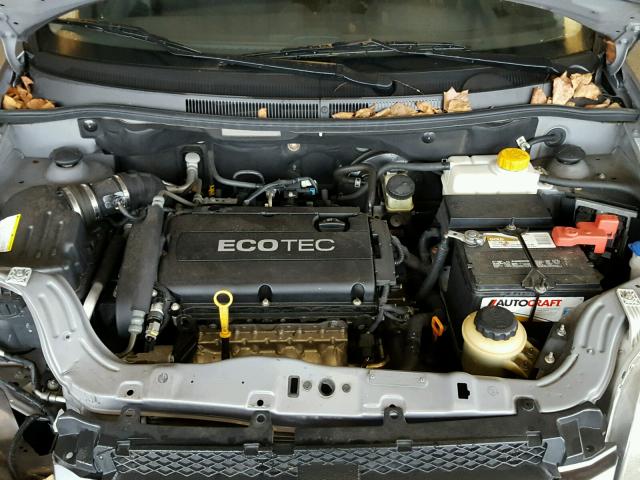 KL1TD5DE5AB050880 - 2010 CHEVROLET AVEO LS 灰色 照片 7