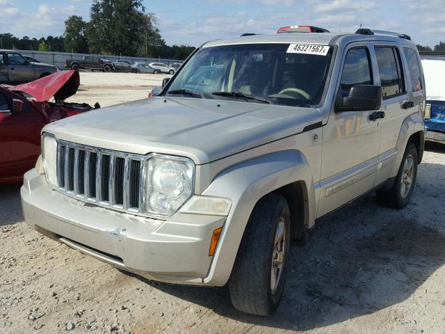 1J8GN58K88W228445 - 2008 JEEP LIBERTY LI TAN photo 2