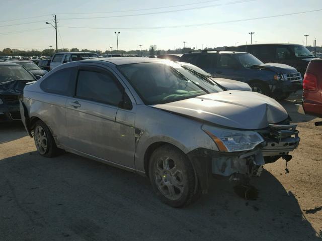 1FAHP33N08W143150 - 2008 FORD FOCUS SILVER photo 1