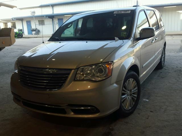 2C4RC1GG2DR778206 - 2013 CHRYSLER TOWN & COU Qızıl foto 2