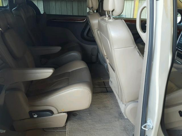 2C4RC1GG2DR778206 - 2013 CHRYSLER TOWN & COU Qızıl foto 6