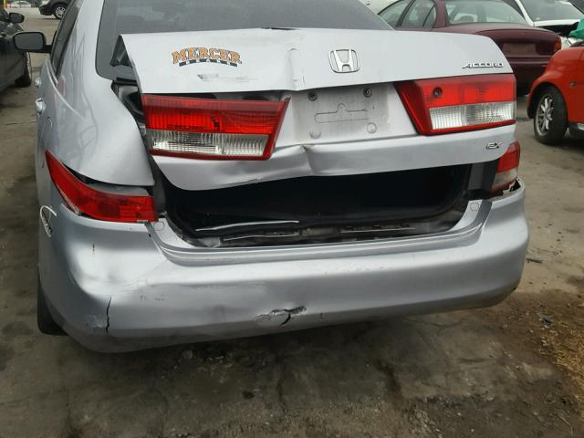 1HGCM56653A097223 - 2003 HONDA ACCORD EX SILVER photo 9