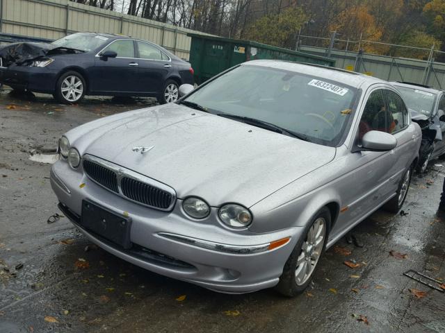 SAJEA51D03XD17245 - 2003 JAGUAR X-TYPE 2.5 SILVER photo 2