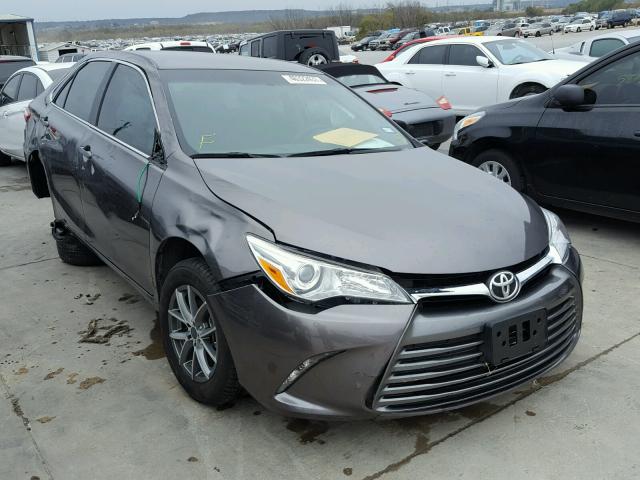 4T4BF1FK2GR584444 - 2016 TOYOTA CAMRY LE GRAY photo 1