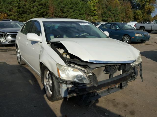 4T1BK36B35U001801 - 2005 TOYOTA AVALON XL WHITE photo 1