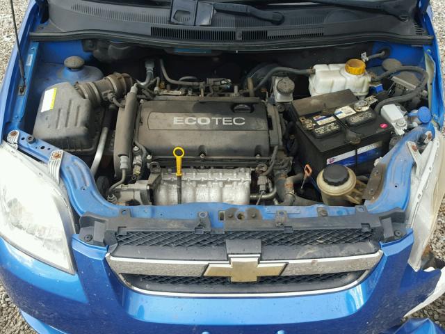 KL1TD56E69B630955 - 2009 CHEVROLET AVEO LS BLUE photo 7