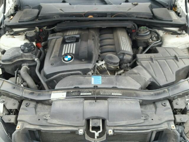 WBAPK5C58BA658043 - 2011 BMW 328 XI SUL WHITE photo 7