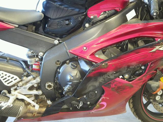 JYARJ16E9BA021712 - 2011 YAMAHA YZFR6 RED photo 7