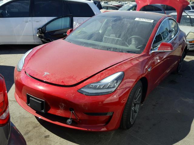 5YJ3E1EA7JF052167 - 2018 TESLA MODEL 3 წითელი ფოტო 2